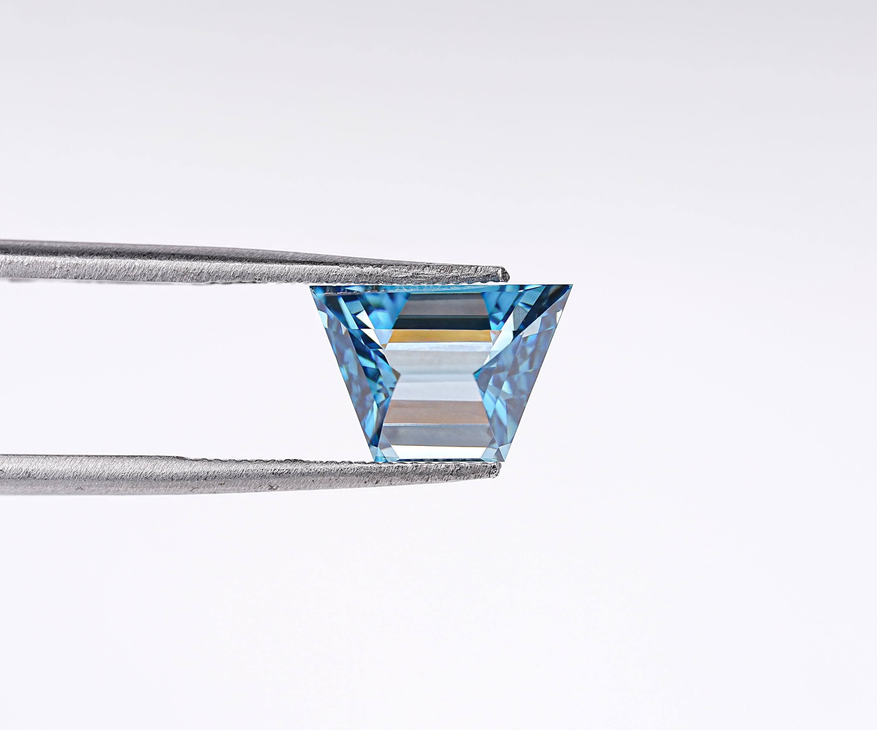 1.85 CT Blue Trapezoid Cut Lab Loose Diamond