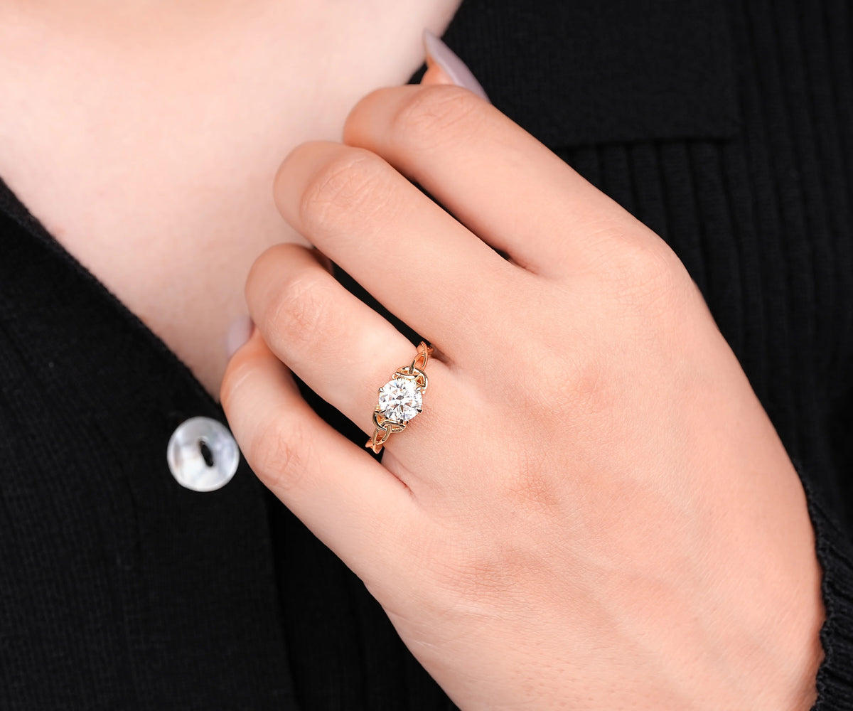 Celtic Knot Solitaire Round Shape Lab Grown Diamond Engagement Ring