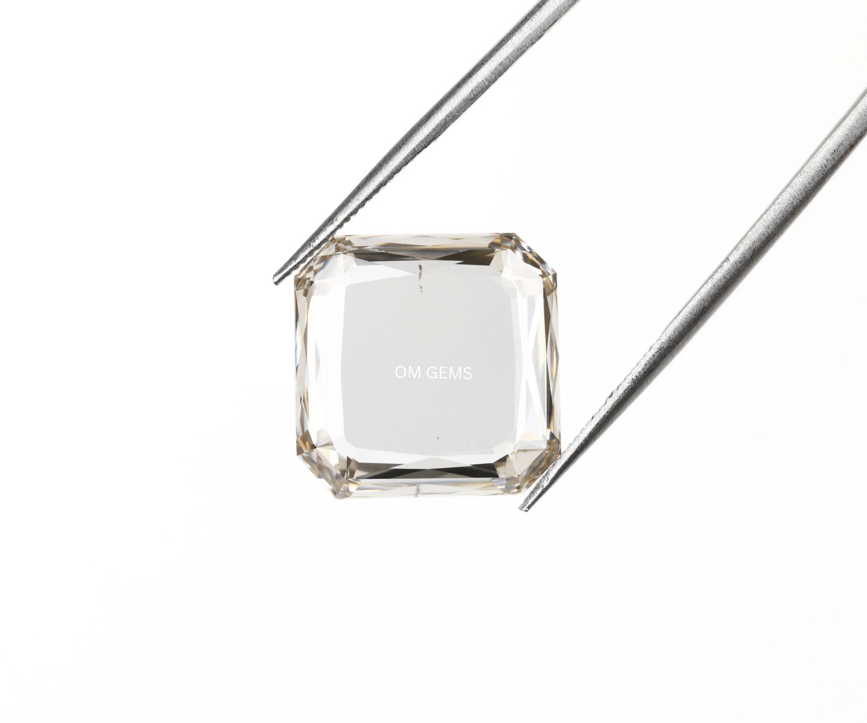 Emerald Cut Diamond Lab Grown Diamond