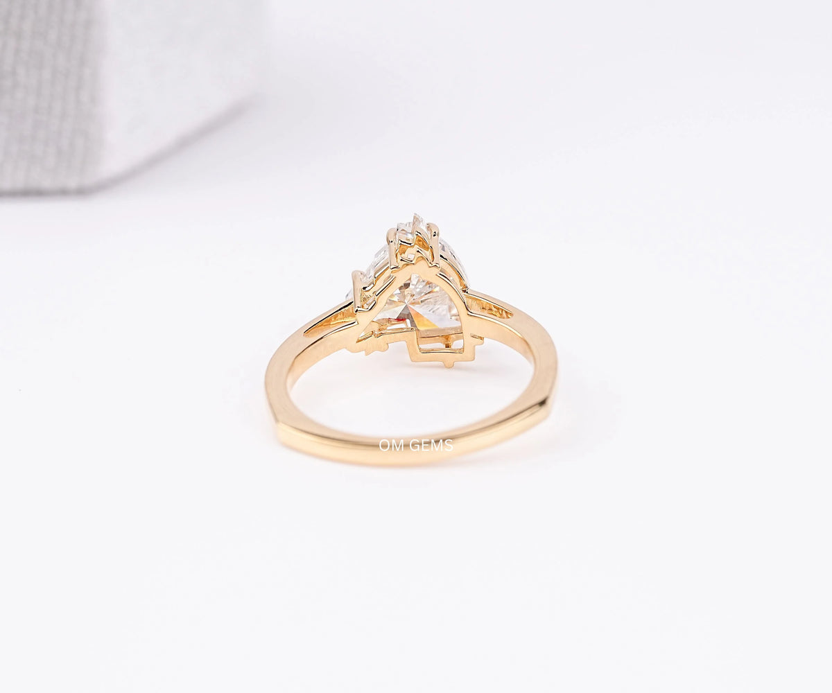 Horse Head Solitaire Lab Grown Diamond Statement Ring