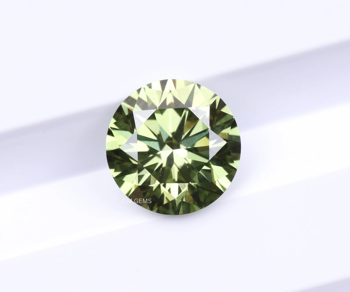 1.03 Carat Fancy Green Round Brilliant Cut Lab Created Loose Diamond