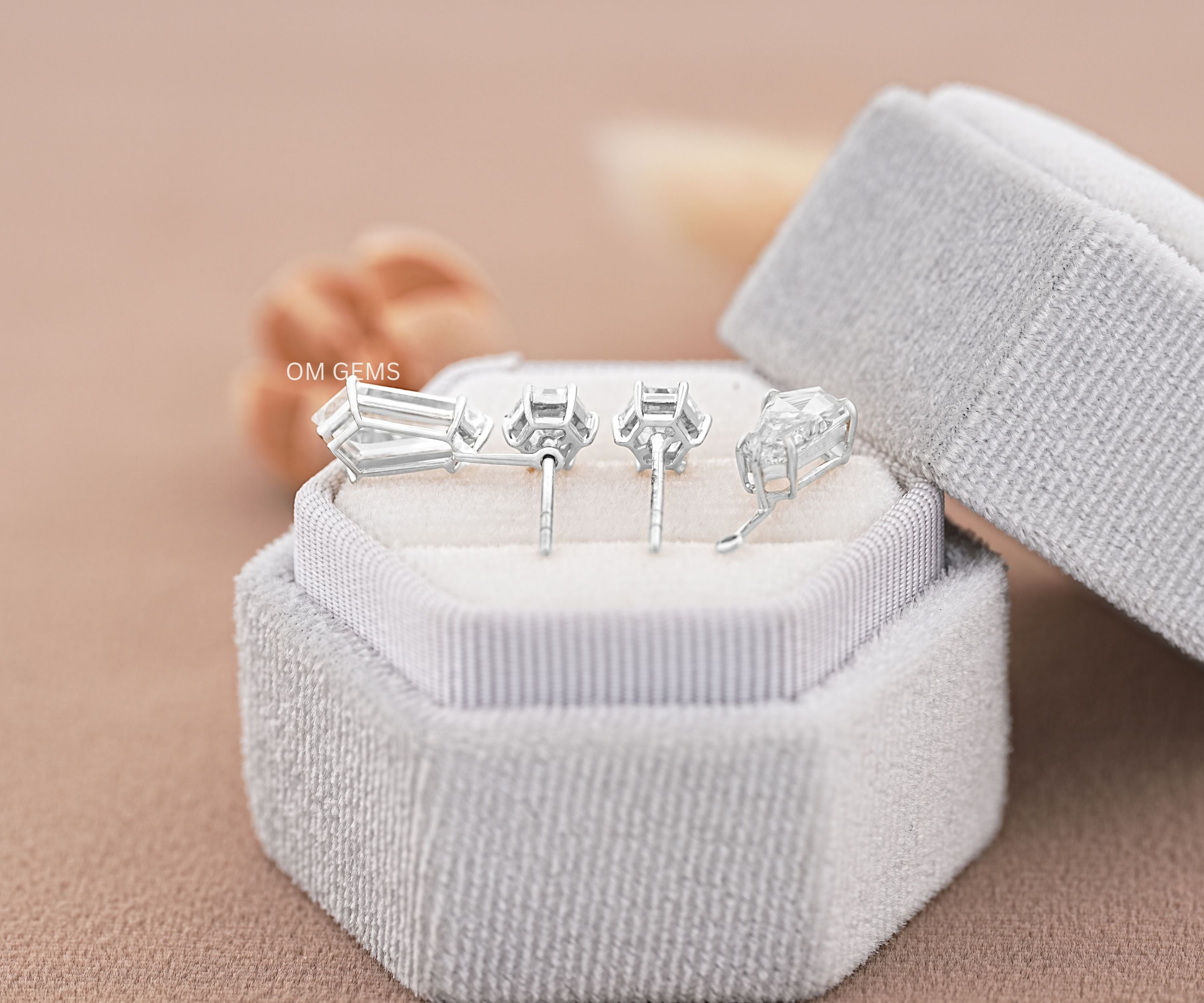 14k White Gold Lab Grown Hexagon And Shield Cut Diamond Drop Earrings