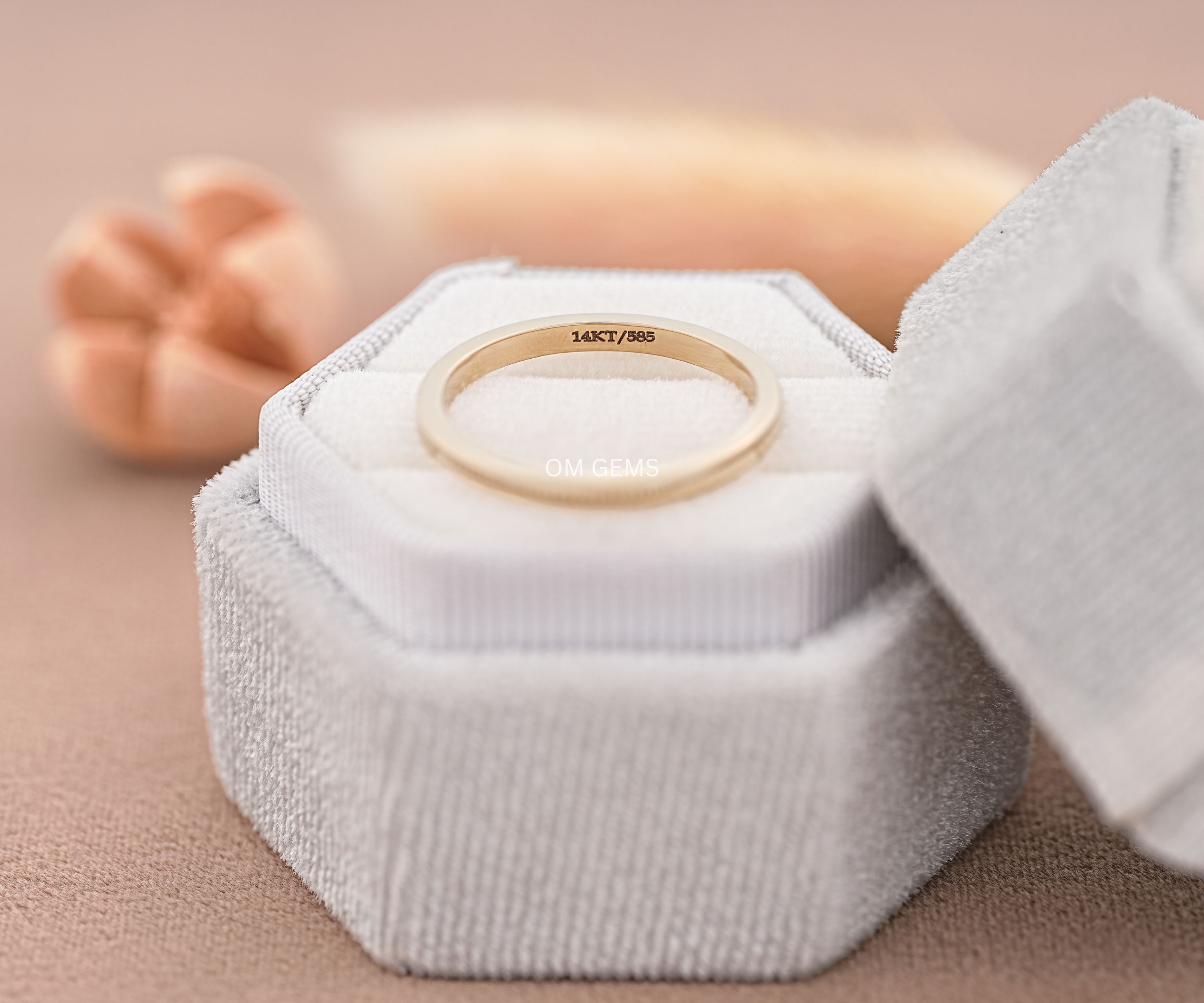 14KT Yellow Gold Band