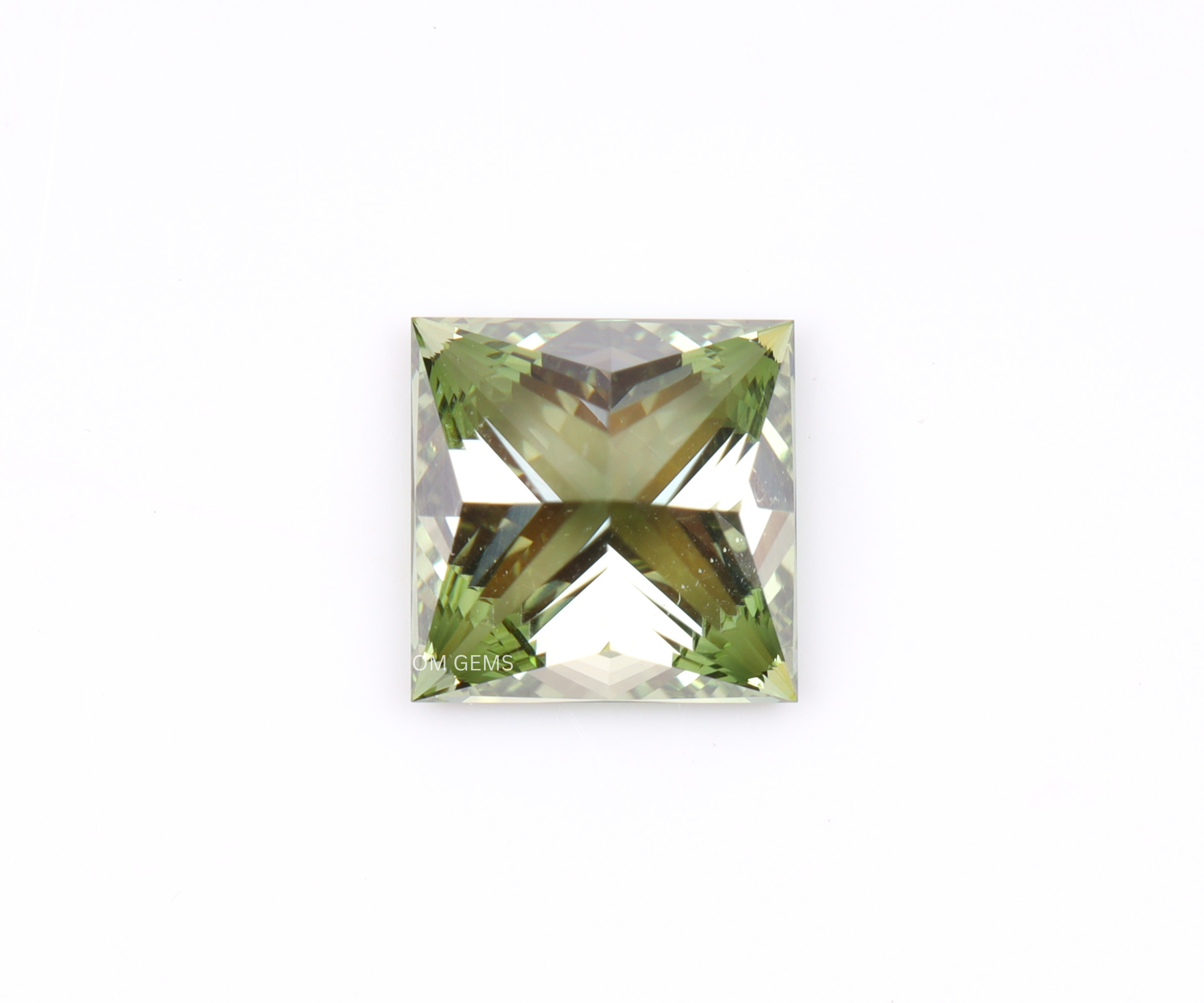 1.75 Ct Princess Cut Lab Grown Green Diamond