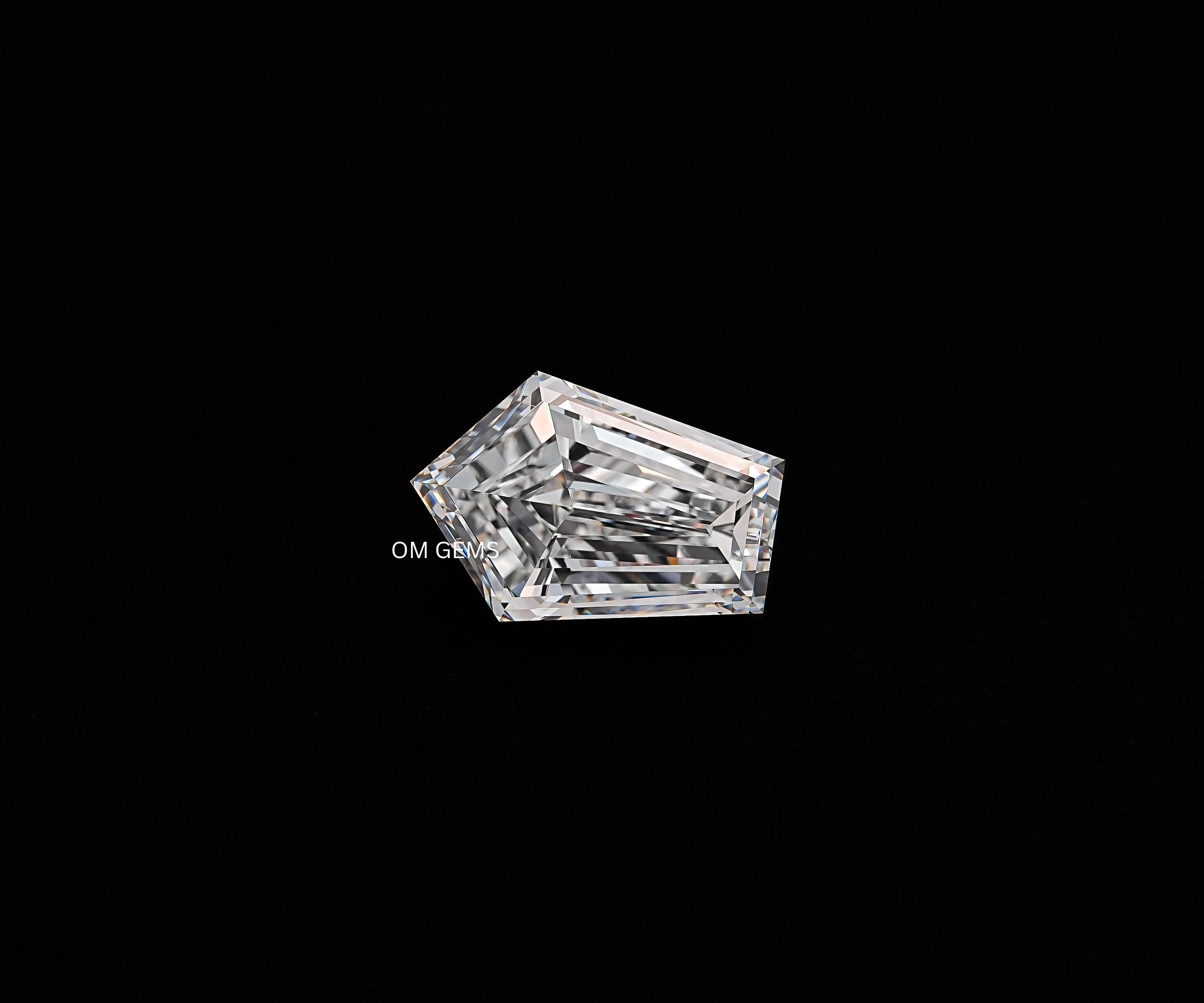 Lab Grown Shield Cut Loose Diamond
