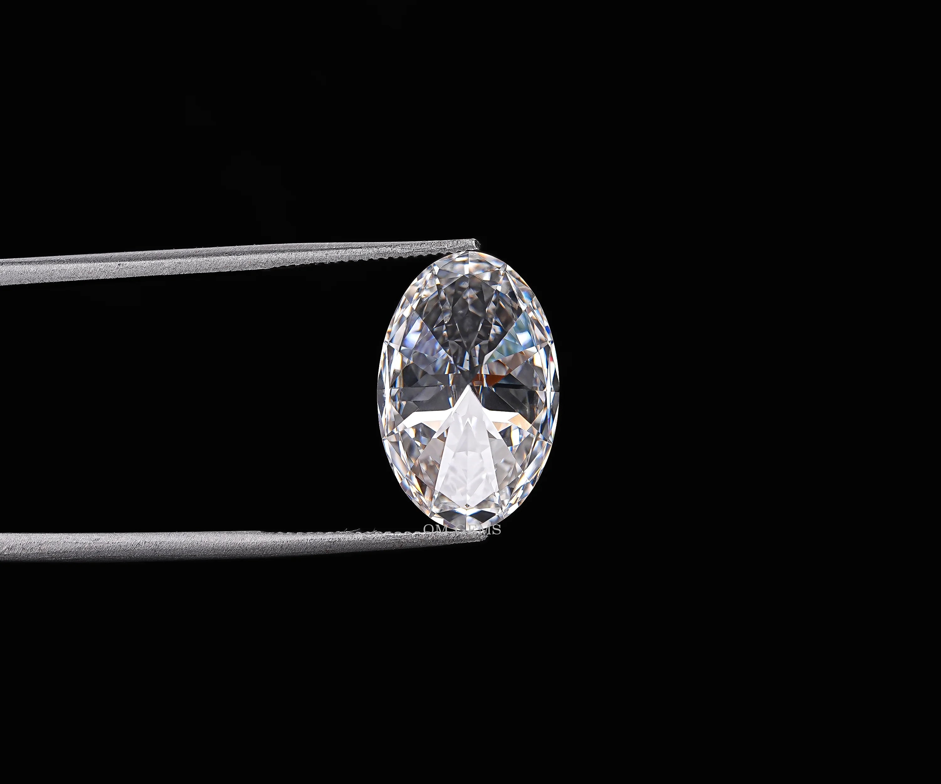 5.07 CT Oval Cut IGI Certified Lab Grown Diamond