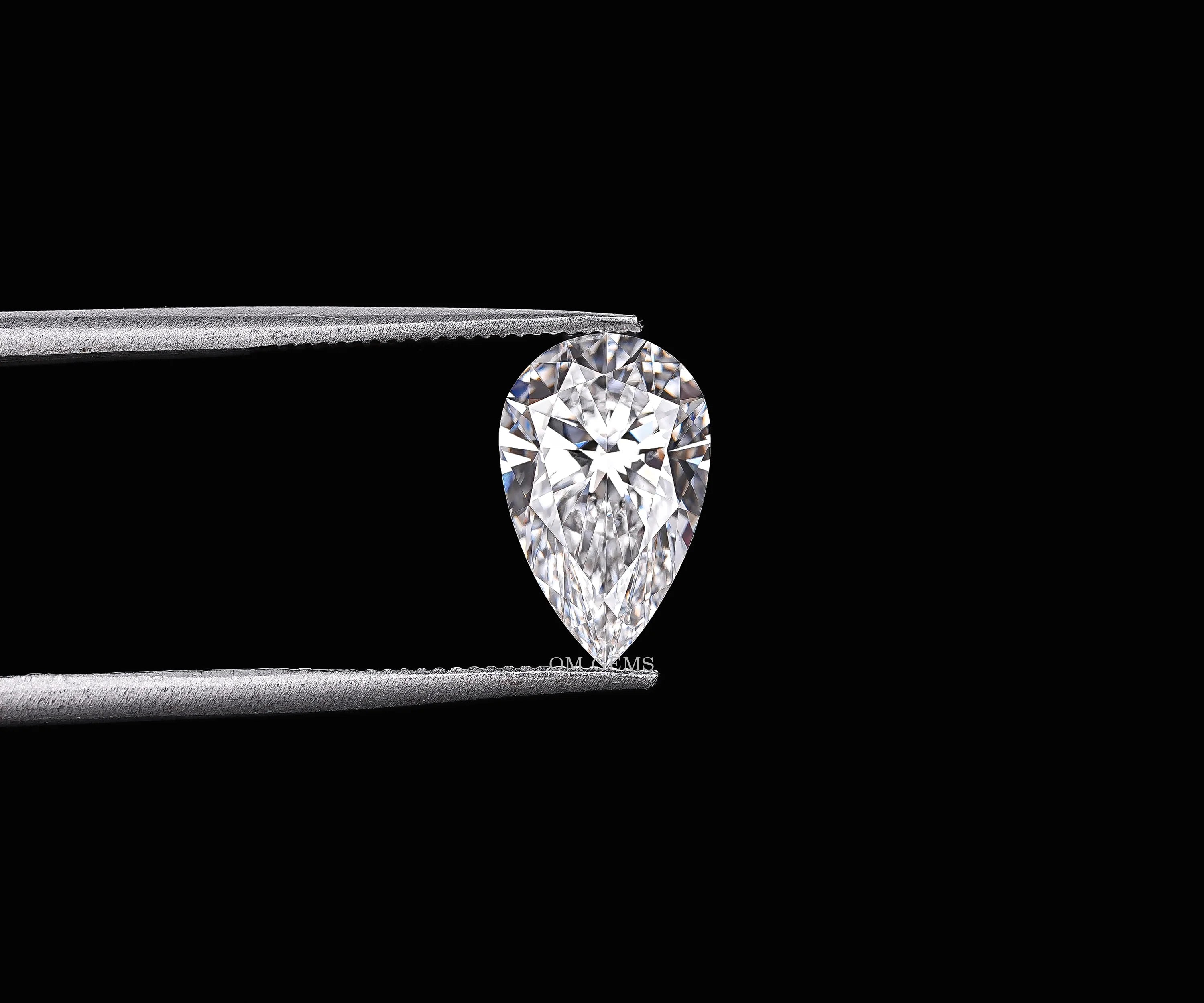 1.32 CT, Pear Brilliant Cut IGI Certified Loose Diamond