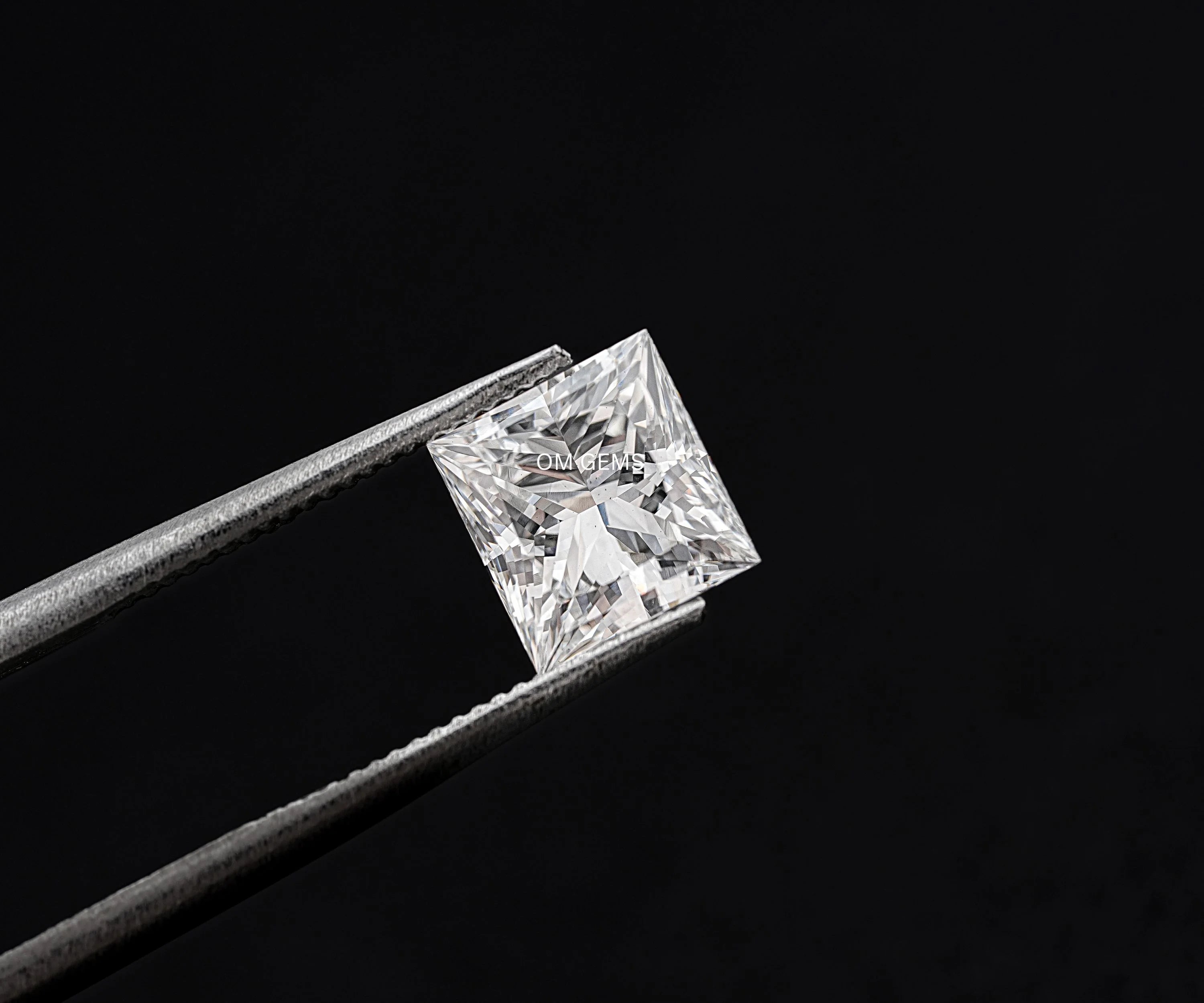 Princess Cut IGI Certified Lab Diamond