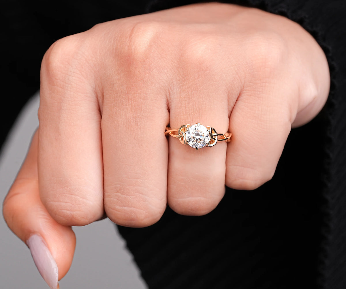 Celtic Knot Solitaire Round Shape Lab Grown Diamond Engagement Ring