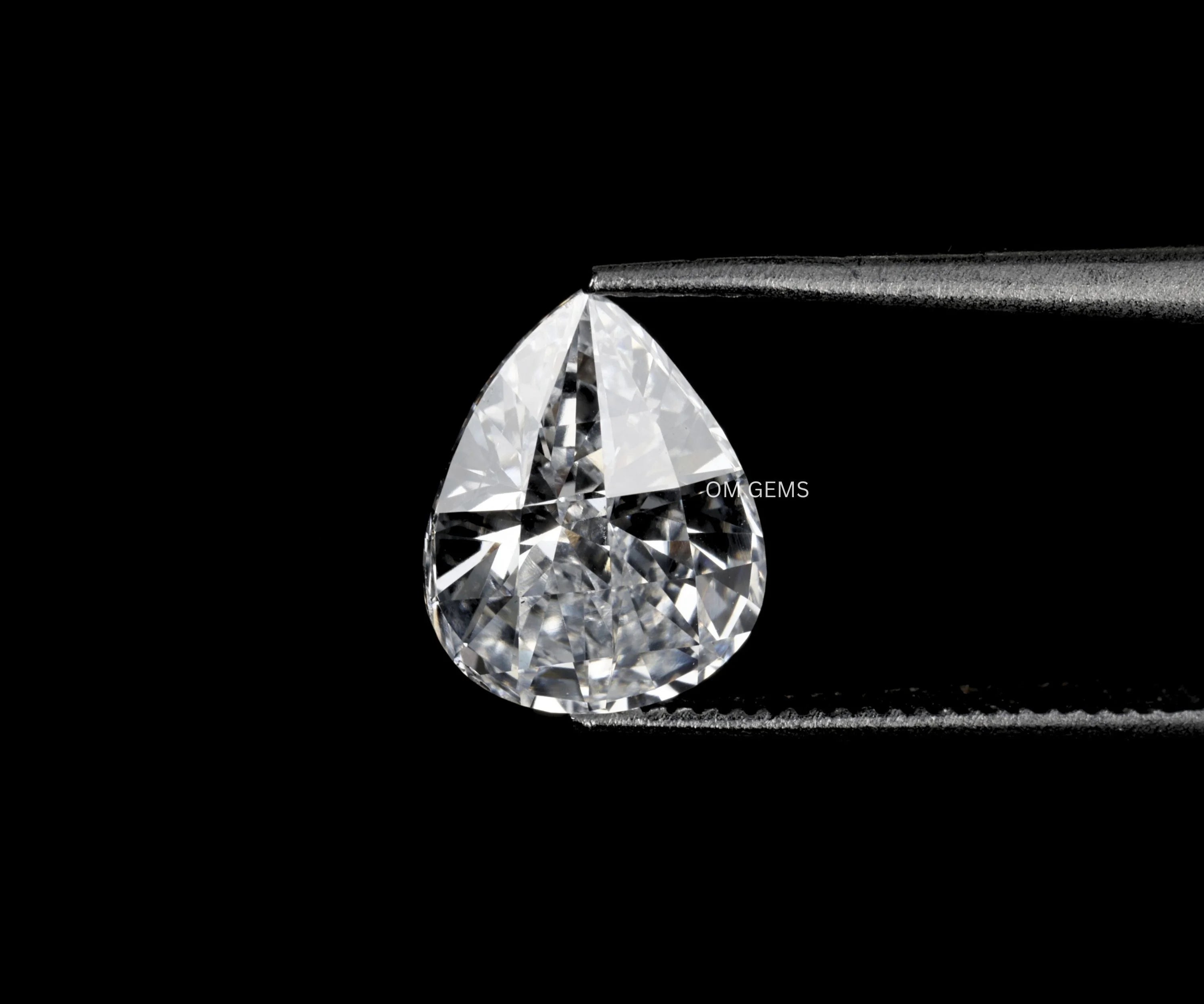 Square Faceted Cedar Pear Cut Diamond