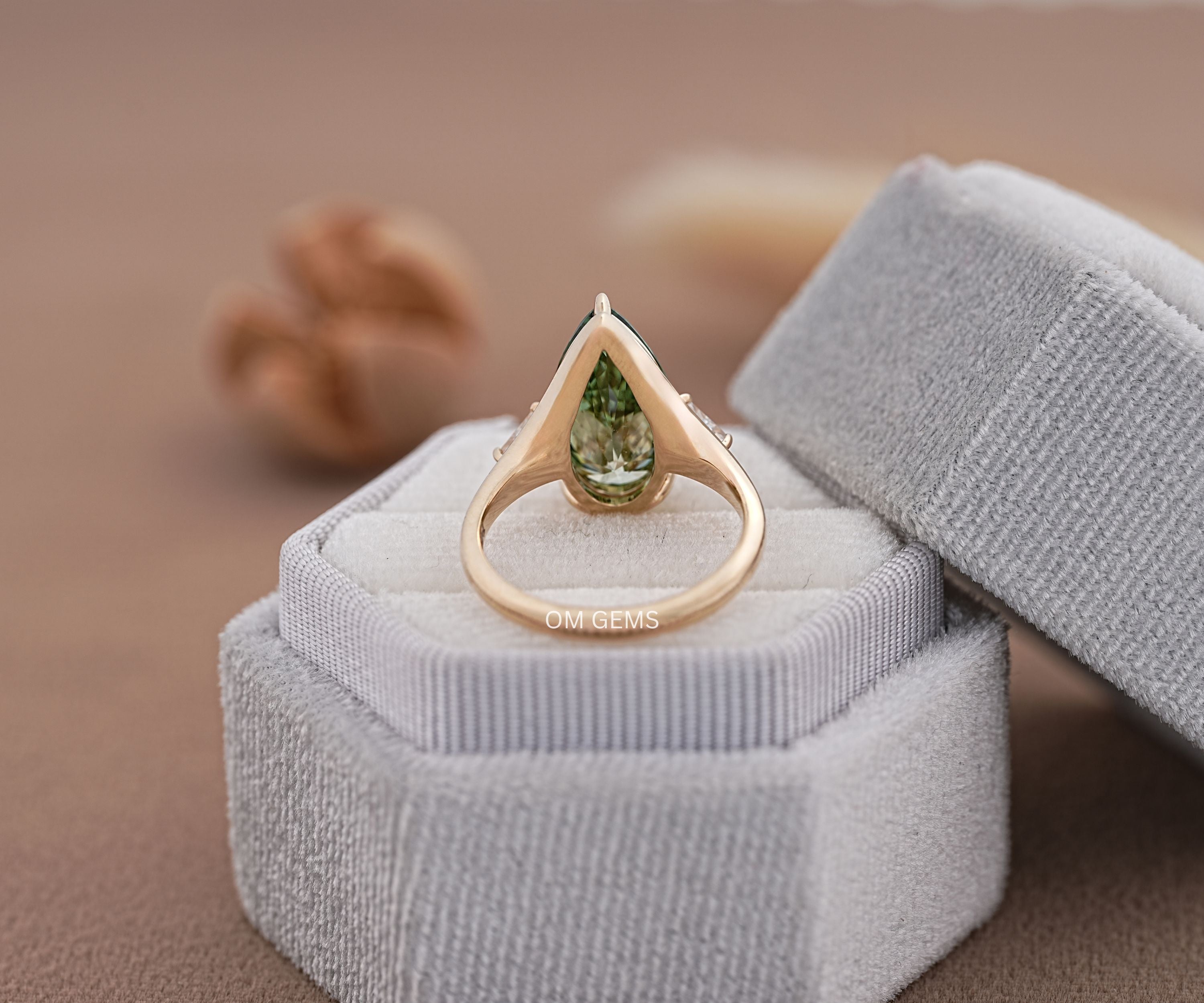 18k Yellow Gold Lab Grown Green Pear and Triangle Diamond Three Stone Ring
