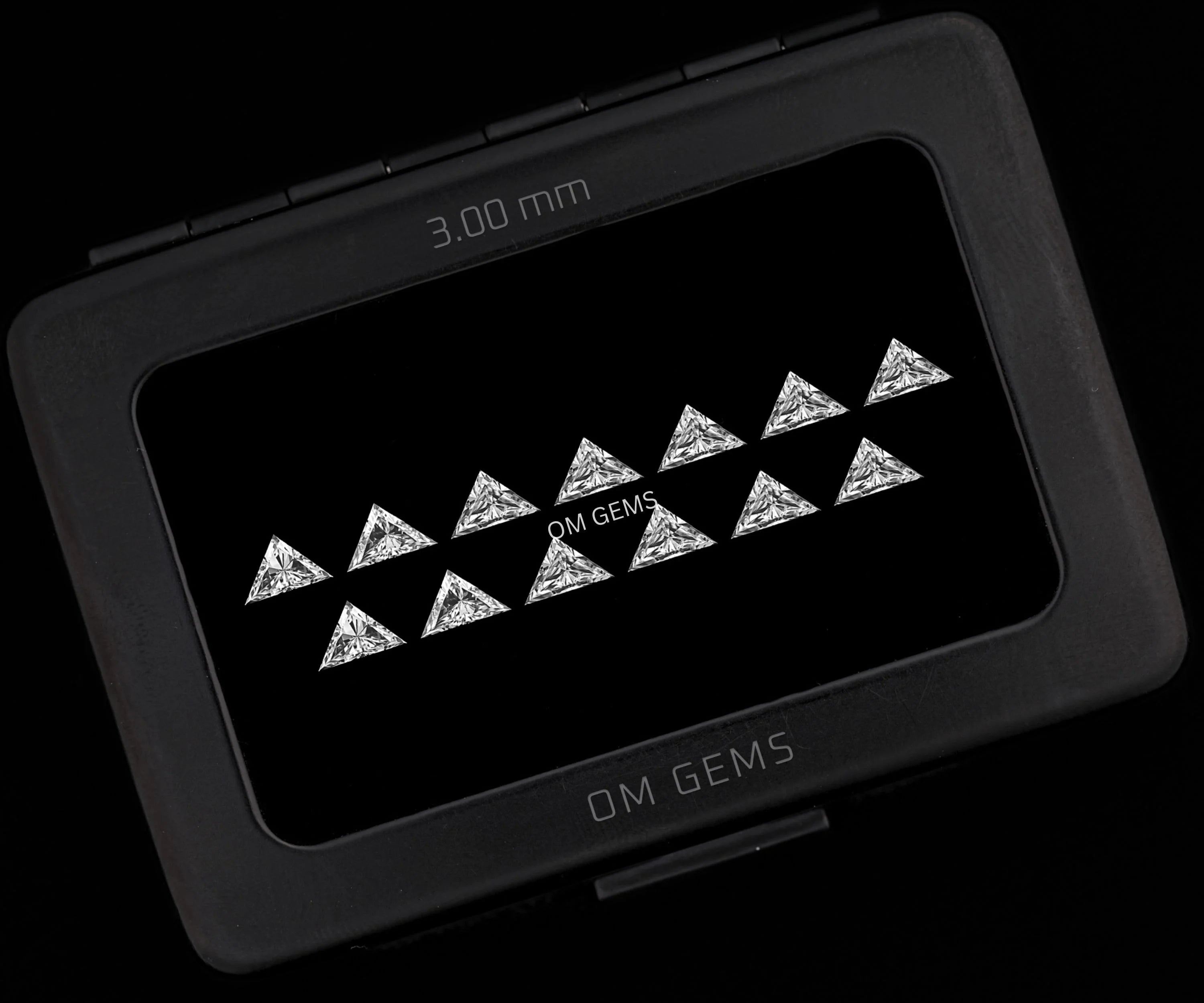 Triangle Cut Lab Loose Diamond