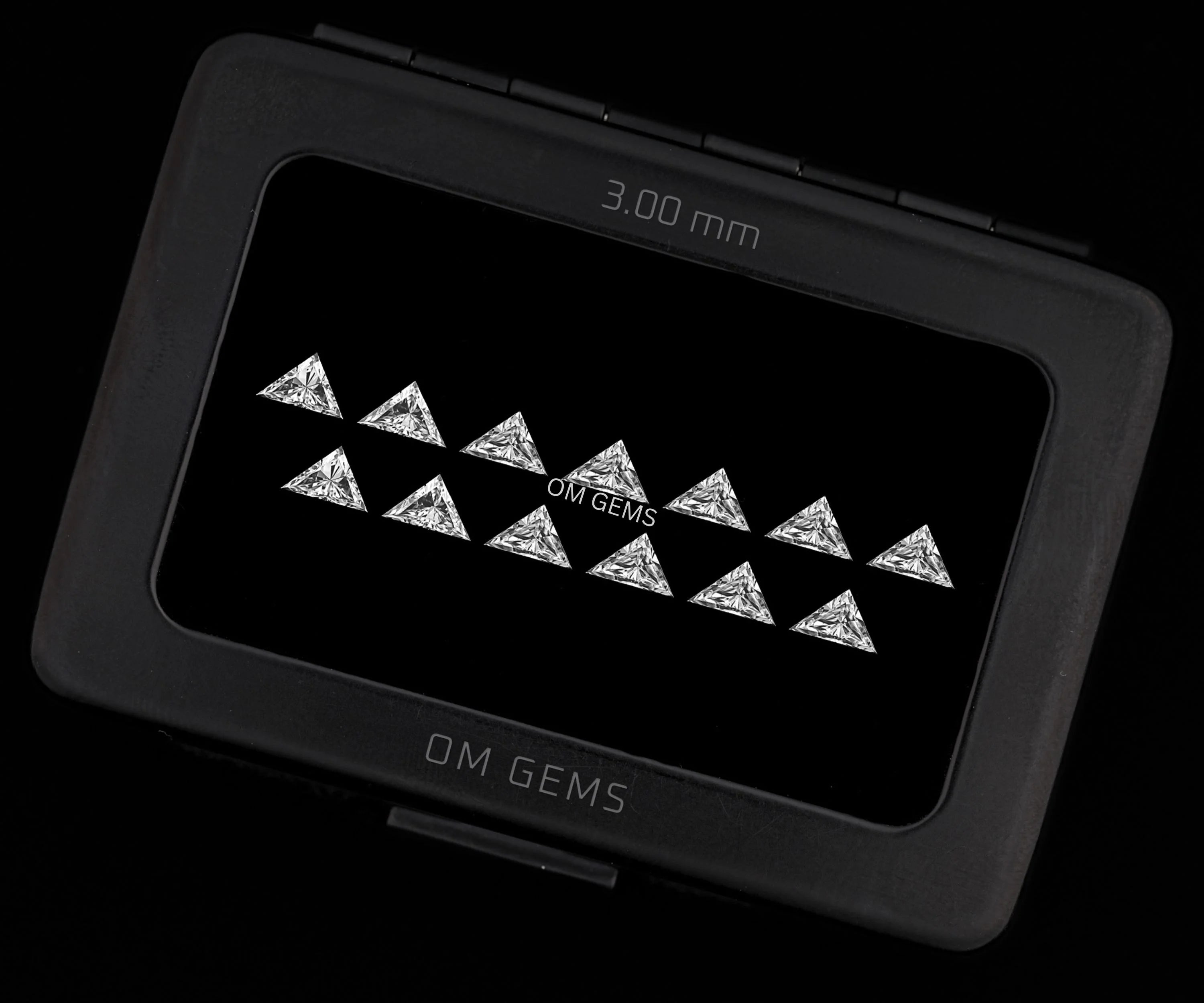 Triangle Cut Lab Loose Diamond