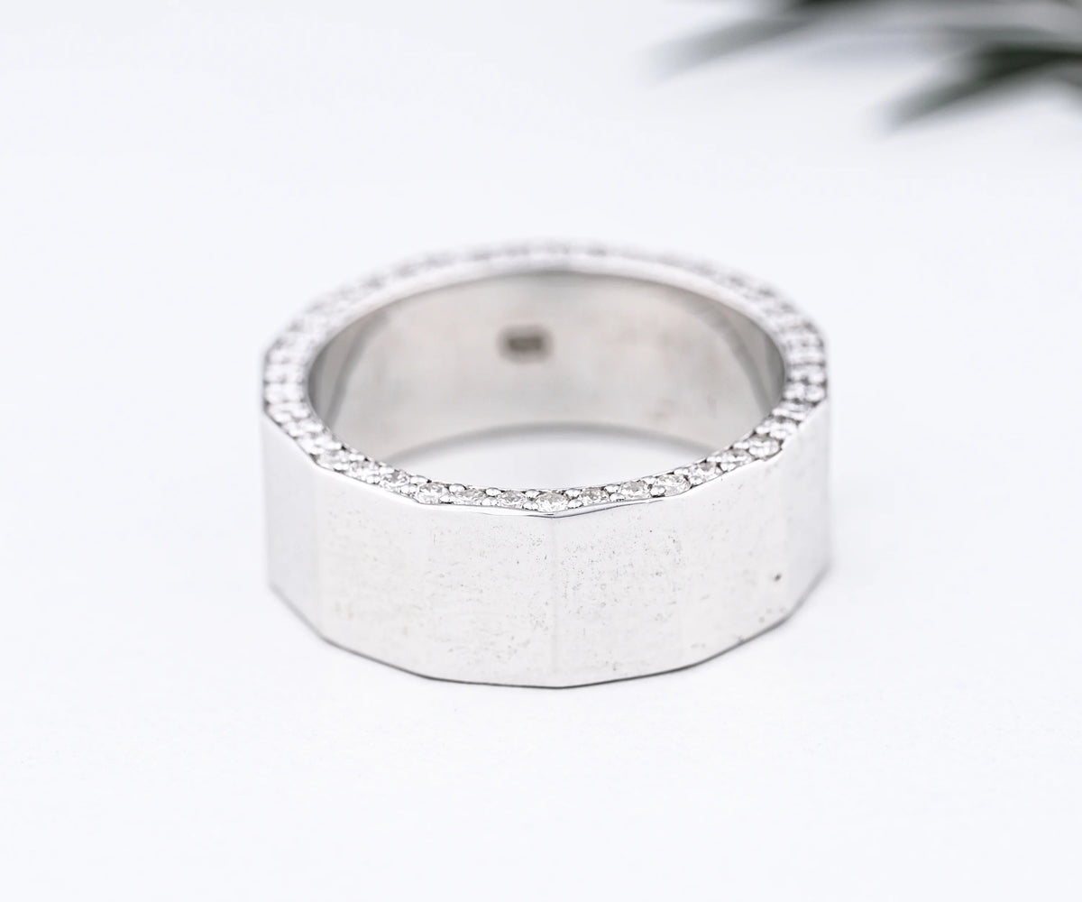 Bold cigar round lab diamond wedding ring