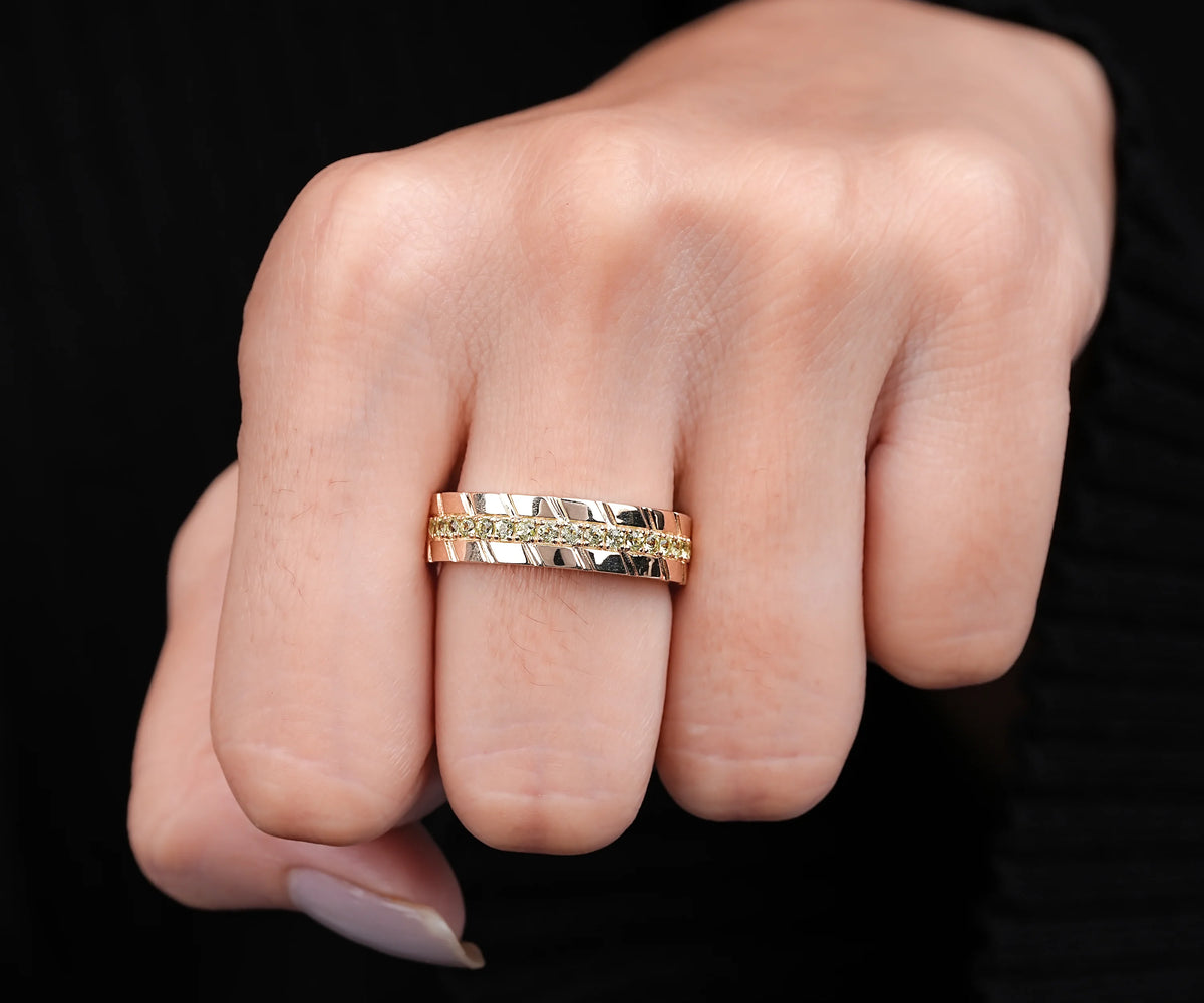 Men’s Diagonal Grooved Wide Round Shape Green Lab Diamond and Moissanite Wedding Band
