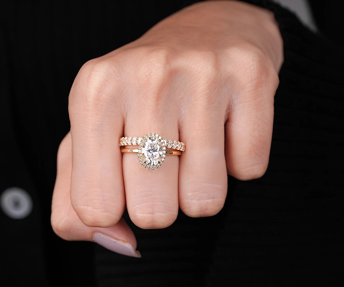 Oval halo lab grown diamond bridal set ring