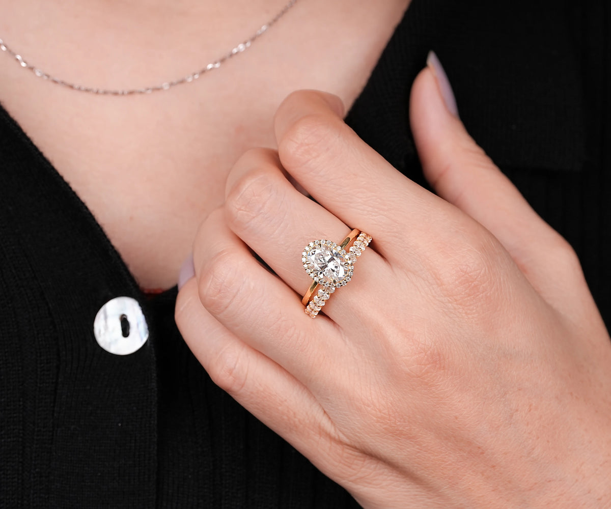 Oval lab grown diamond halo bridal set ring